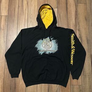 Smith and Wesson diamond plate graphic black hoodie with sleeve‎ hit size large